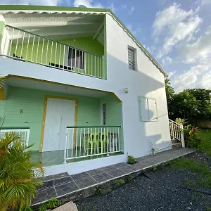 Tropic Arth Paradise Hébergement de vacances Port-Louis